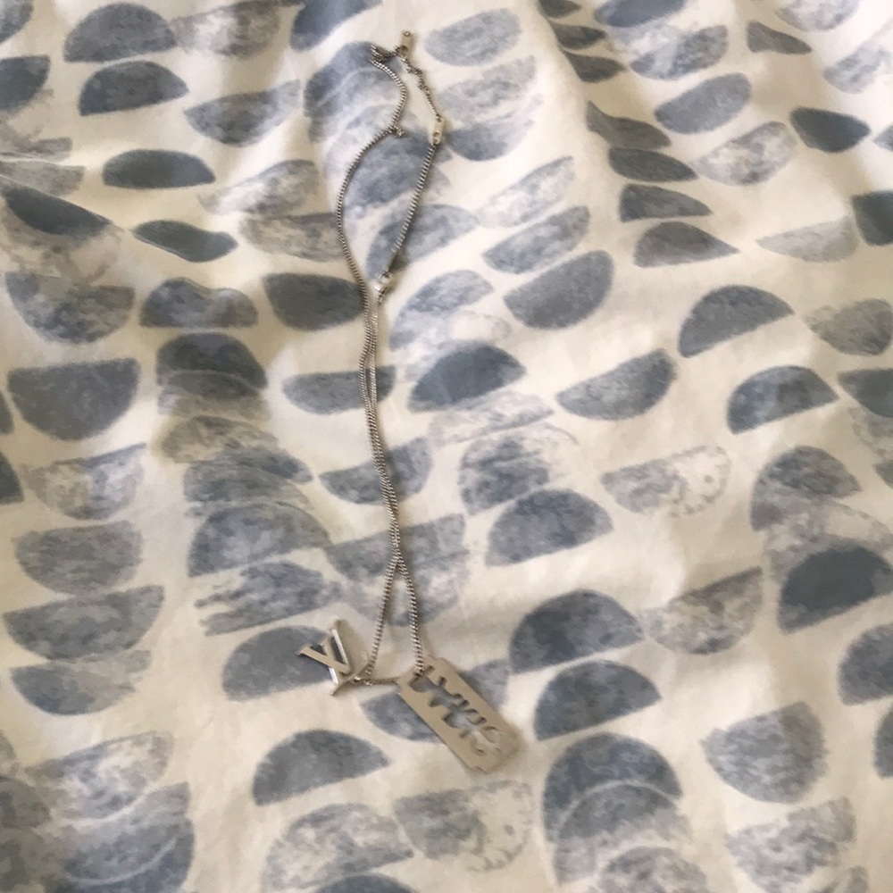 Men’s Louis Vuitton necklace